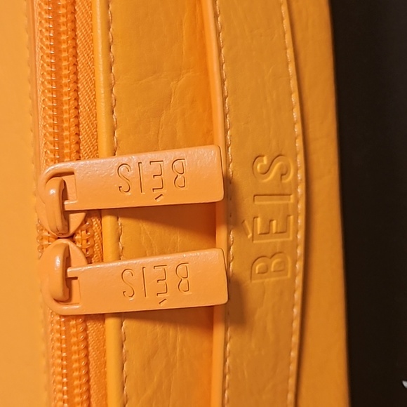 BEIS cosmetic case - Picture 8 of 9